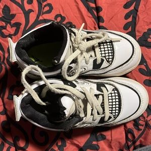 Kid, Jordan shoes, size 10 toddler